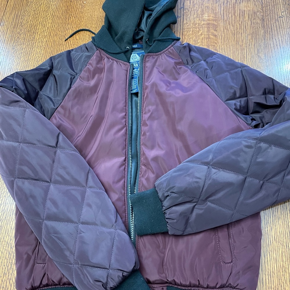 American Rag men’s burgundy hooded bomber jacket small - Picture 8 of 13
